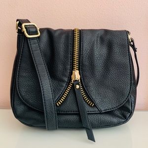 LP Black Crossbody Purse (Bundle 3/$25)